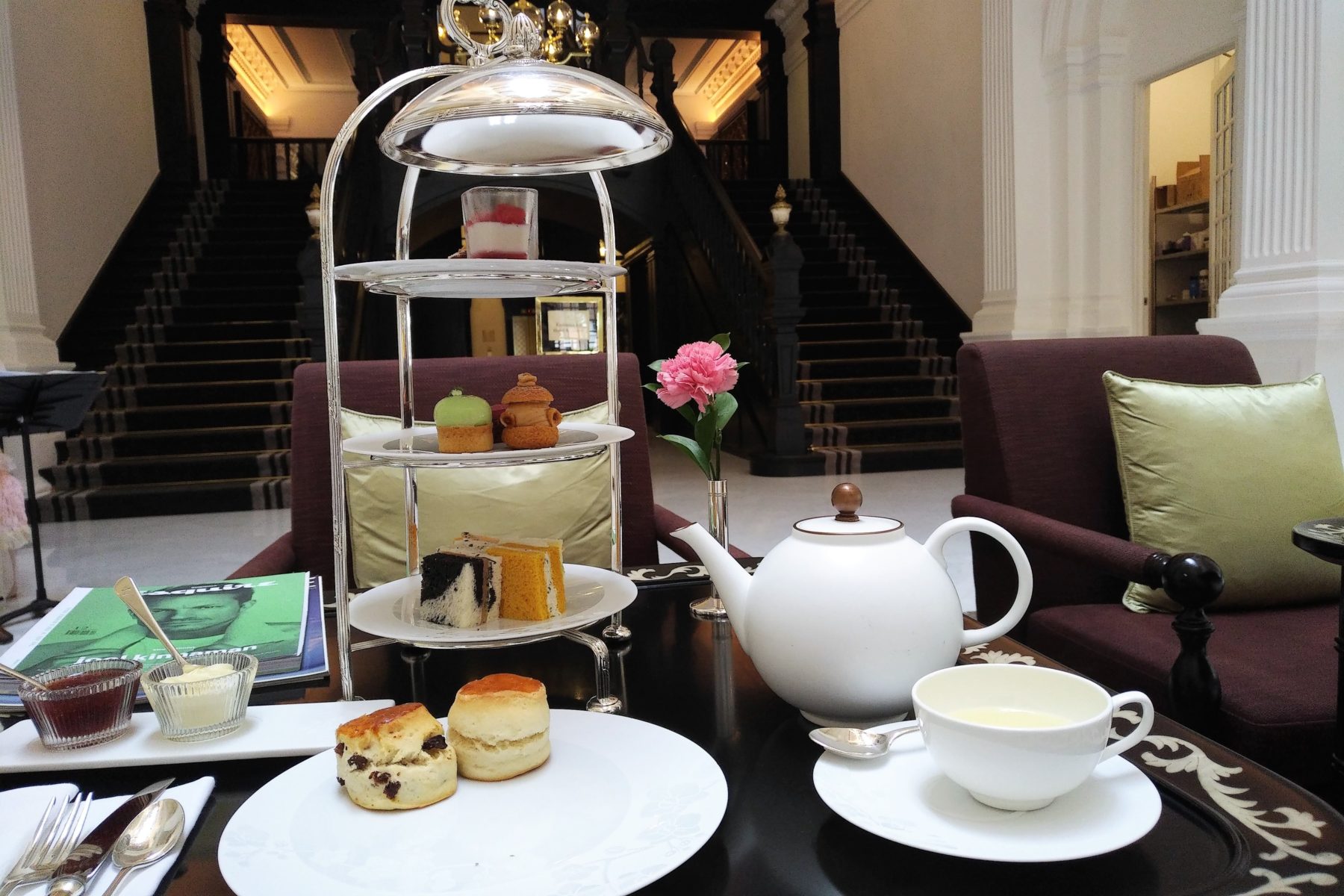Afternoon_Tea_Grand_Lobby_Raffles_opt Tea Voyages