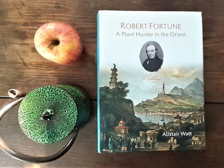 Alistair Watt | Robert Fortune, A Plant Hunter in the Orient