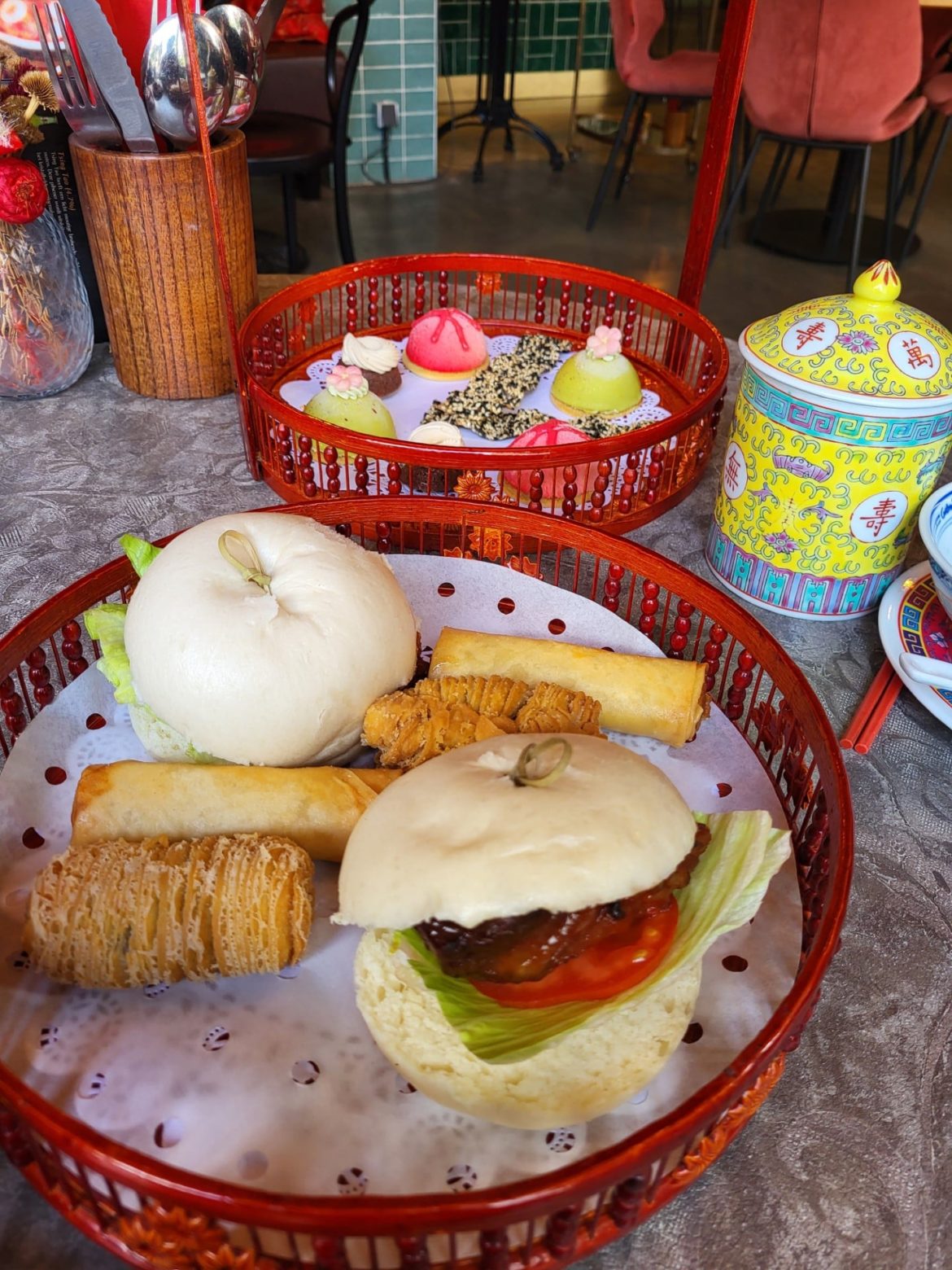 rotterdam_shanghai_papa_high_tea_2_teavoyages